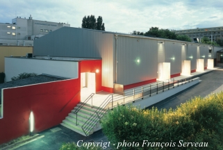 Scène de théâtre d'avant garde à Reims Scène de théâtre d'avant garde à Reims
