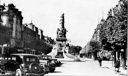 Reims,Fontaine Sub en 1954