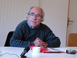  Jean Baudrillar